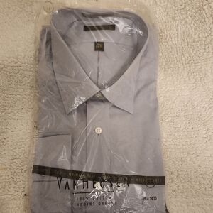 Van Heusen Men's Light Gray Dress Shirt